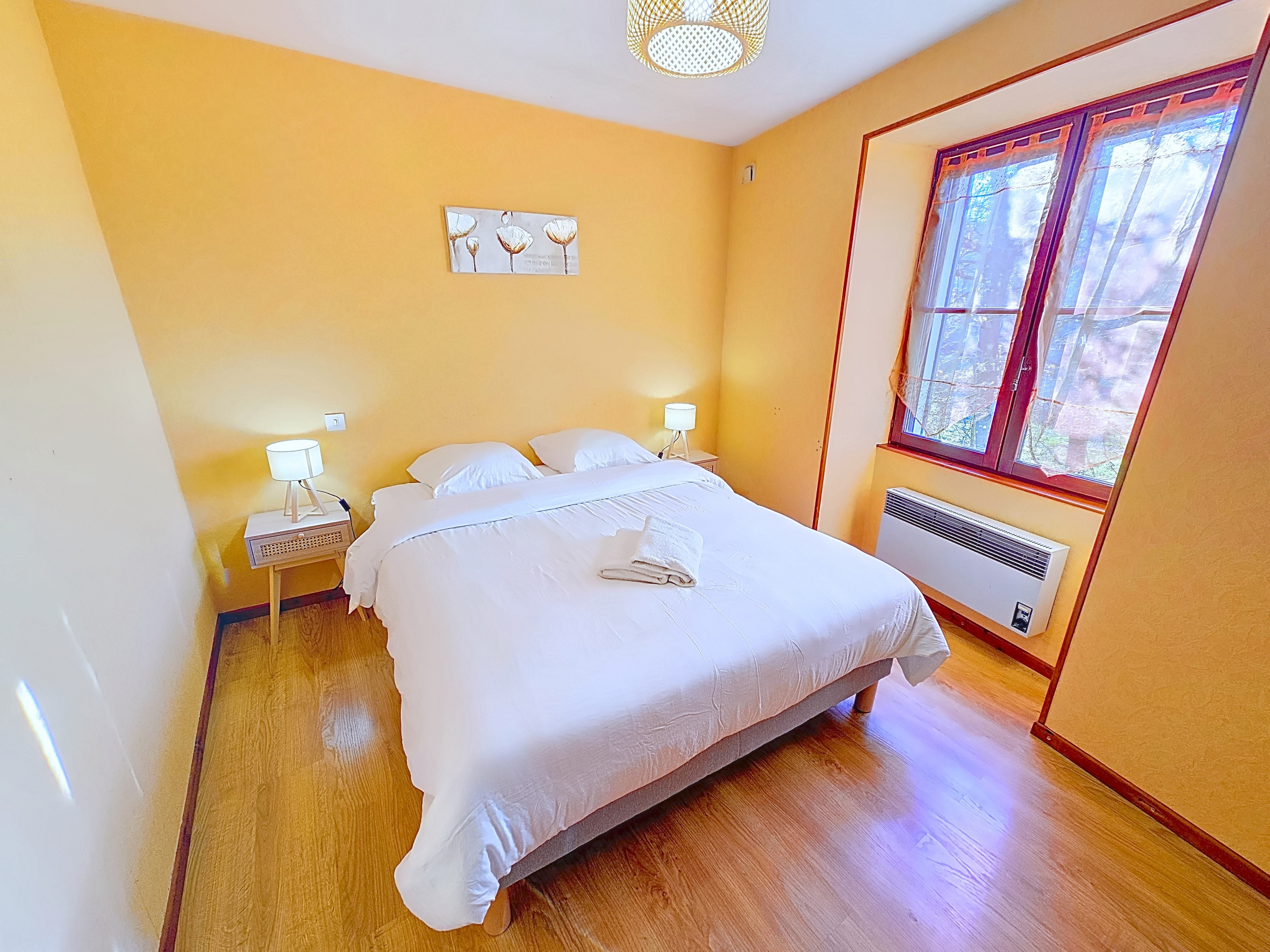 Chambre double rez-de-chaussee